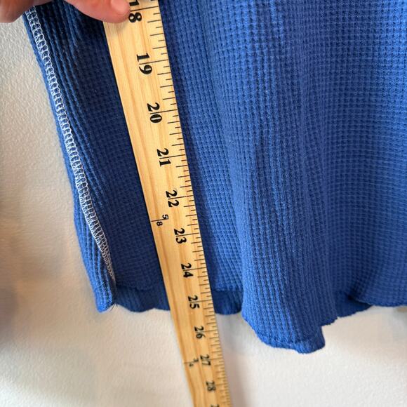 NFL Team Apparel Women's Indianapolis Colts Henley Shirt Blue Size X-Small - Picture 5 of 6